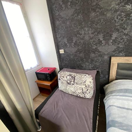 Family Apartment In Avlabari Tbilisi Eksteriør billede