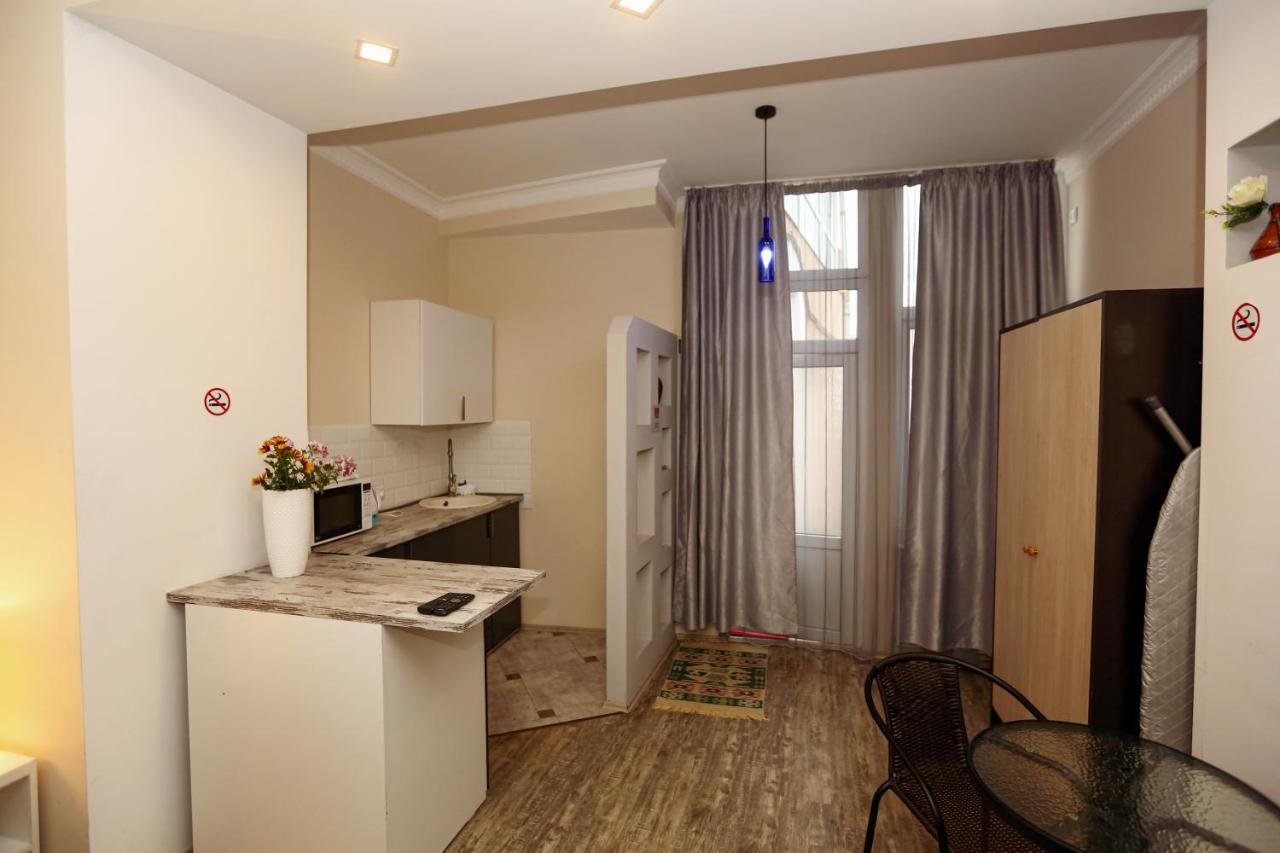 Family Apartment In Avlabari Tbilisi Eksteriør billede