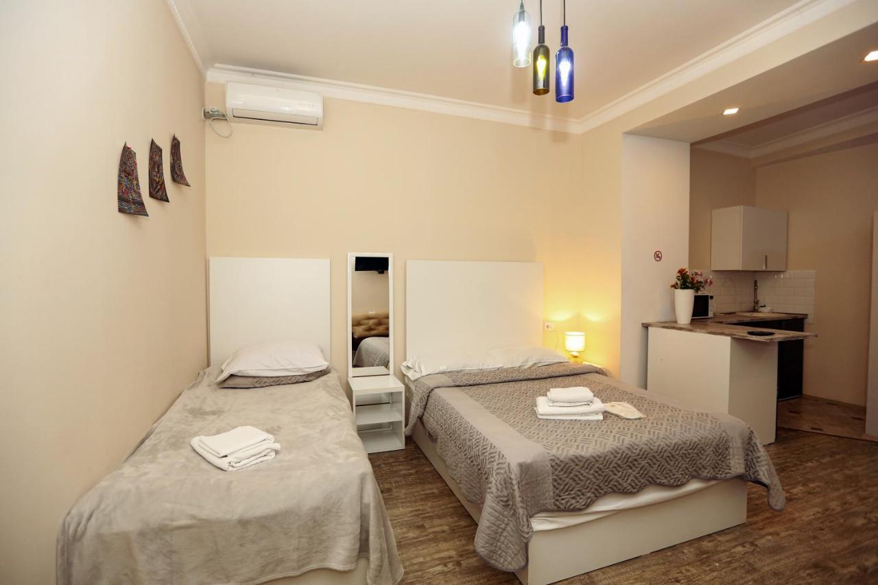 Family Apartment In Avlabari Tbilisi Eksteriør billede